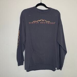 Simply Southern Gray Long Sleeve T Shirt Sz XL Woods Bear Scene